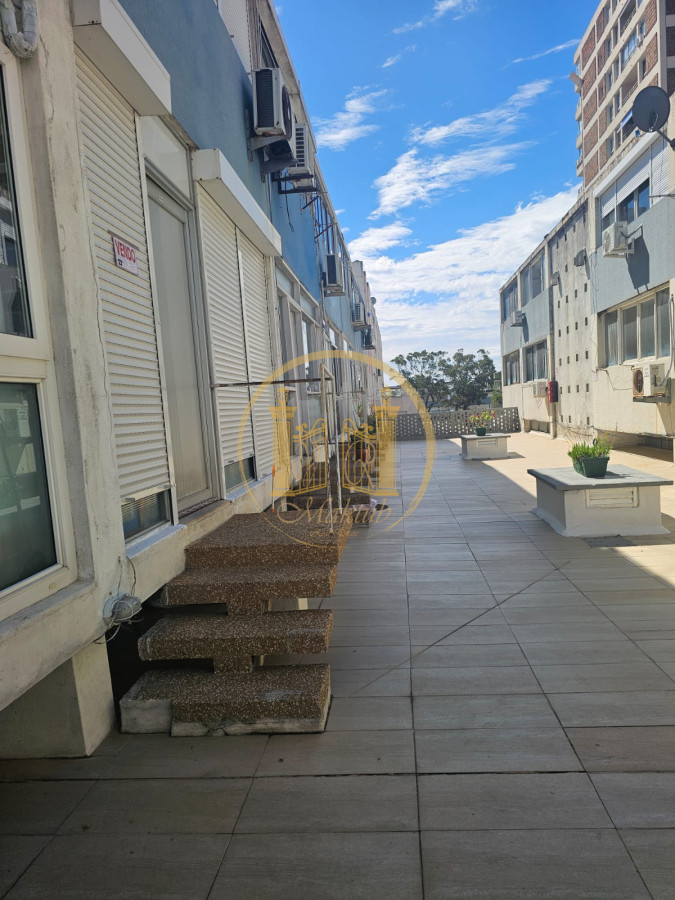 Apartamento ID.956 - VENDO DUPLEX, 1 DORMITORIOS, PENINSULA, PUNTA DEL ESTE, MALDONADO 