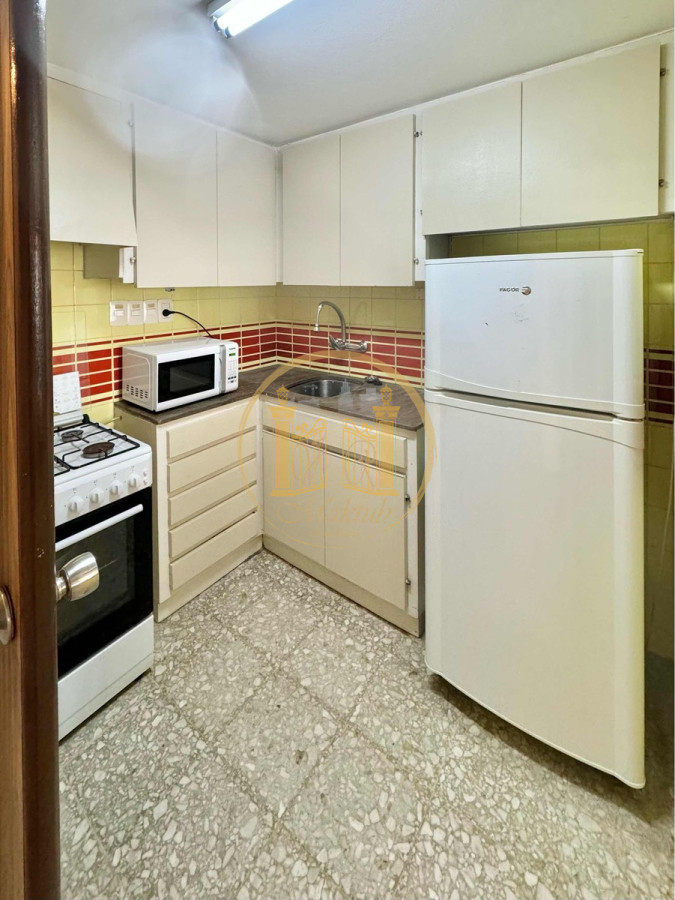 Apartamento ID.822 - VENDO APARTAMENTO, 2 DORMITORIOS, 2 BANOS, GARAJE, PENINSULA, PUNTA DEL ESTE, MALDONADO 