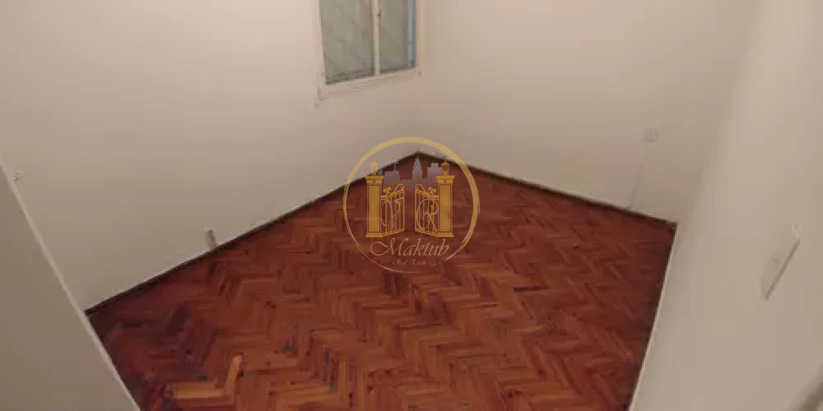 Apartamento ID.943 - VENDO APARTAMENTO, 2 DORMITORIOS, PATIO INTERNO, CIUDAD VIEJA, MONTEVIDEO