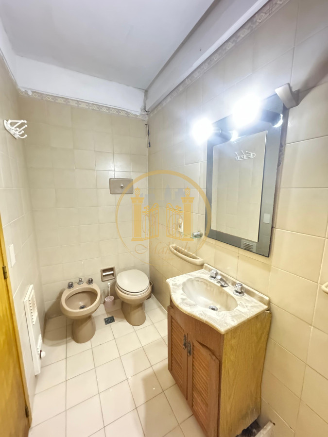 Apartamento ID.648 - VENDO APARTAMENTO, 2 DORMITORIOS, 2 BAÑOS - 1 EN SUITE, TERRAZA PROPIA CON PARRILLERO, PENÍNSULA, PUNTA DEL ESTE, MALDONADO.