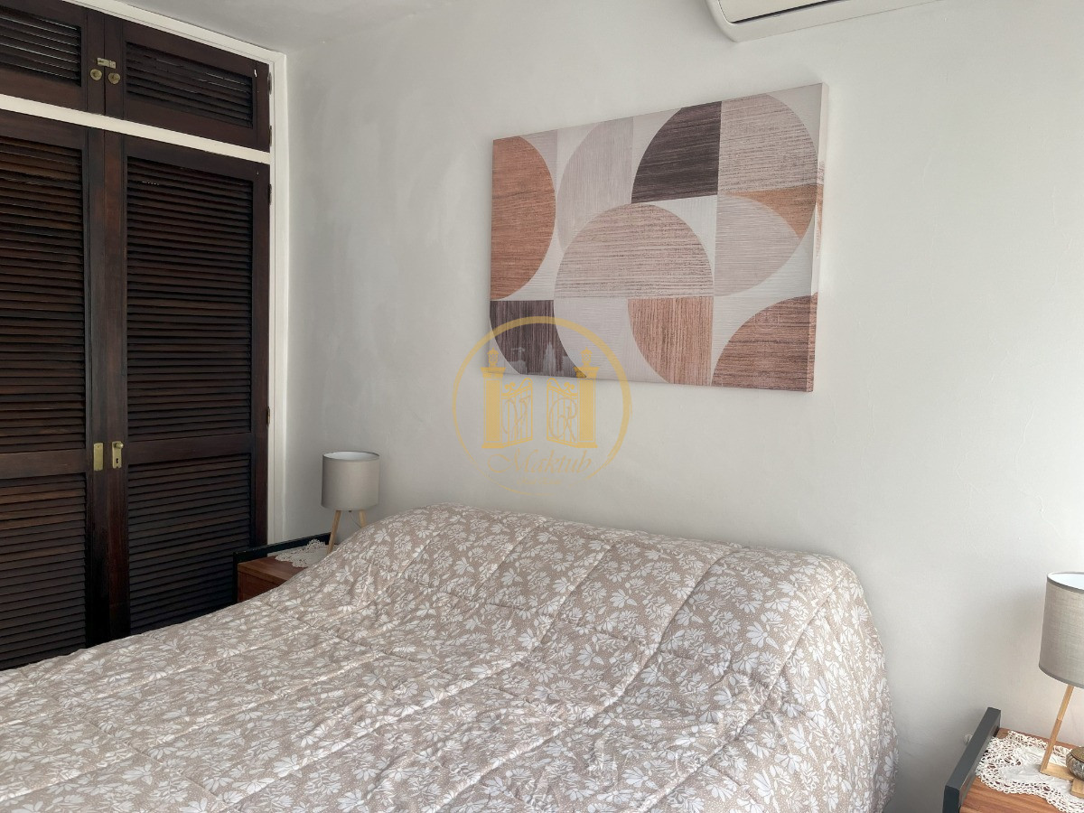 Apartamento ID.820 - VENDO APARTAMENTO, 2 DORMITORIOS, 2 BANOS, GARAJE, PENINSULA, PUNTA DEL ESTE, MALDONADO 