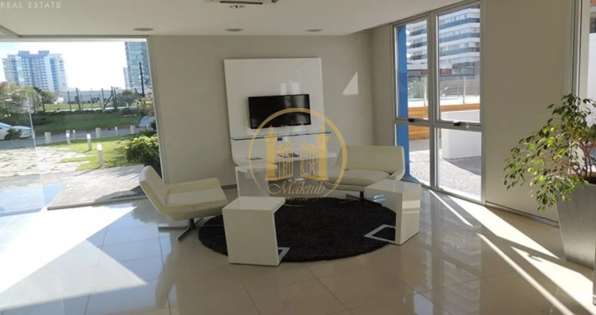 Apartamento ID.117 - Alquilo apartamento, 2 dormitorios, 2 baños, parada 2 de la Brava, Punta del este, Maldonado.