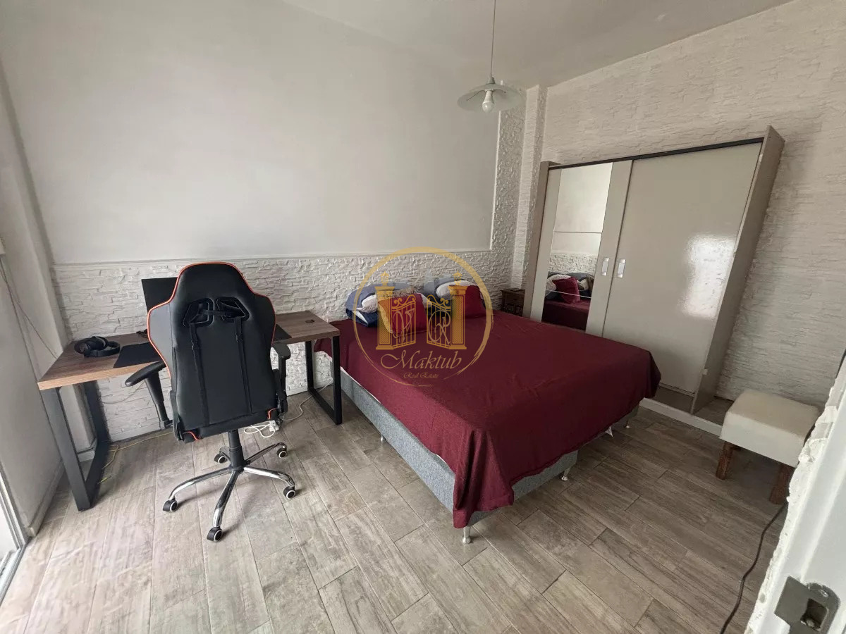 Apartamento ID.870 - VENDO APARTAMENTO, 2 DORMITORIOS, PATIO, CENTRO, MONTEVIDEO
