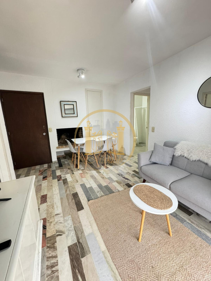 Apartamento ID.242 - Apartamento en Punta del Este, Península