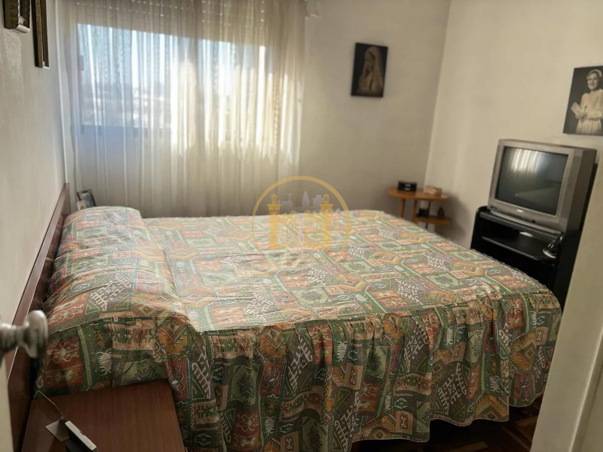 Apartamento ID.878 - VENDO APARTAMENTO, 2 DORMITORIOS, CENTRO, MONTEVIDEO