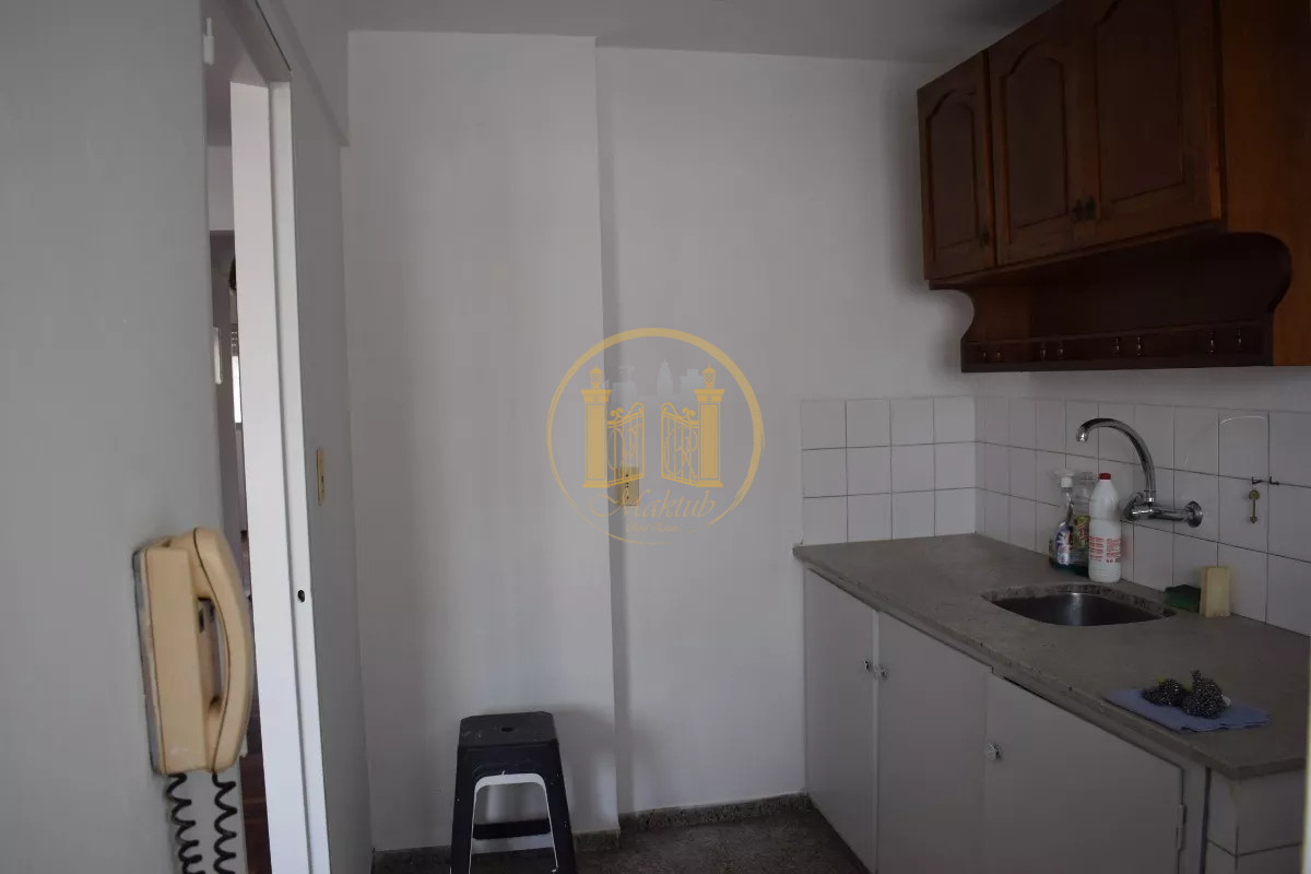 Apartamento ID.869 - VENDO APARTAMENTO, 2 DORMITORIOS, CENTRO, MONTEVIDEO