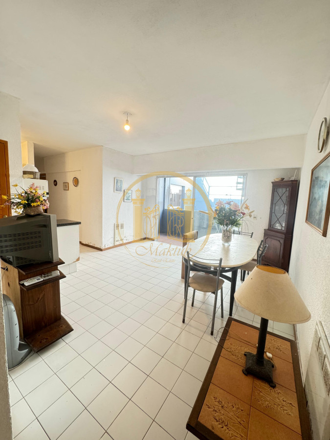 Apartamento ID.648 - VENDO APARTAMENTO, 2 DORMITORIOS, 2 BAÑOS - 1 EN SUITE, TERRAZA PROPIA CON PARRILLERO, PENÍNSULA, PUNTA DEL ESTE, MALDONADO.