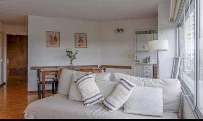 Vendo Apartamento de 2 dormitorios con 2 baños en Roosevelt Punta del Este