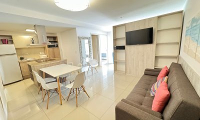Vendo Apartamento, 1 dormitorios y medio, balcón, cochera, amenities, Península, Punta del este, Maldonado