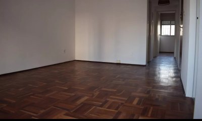 VENDO APARTAMENTO, 2 DORMITORIOS, CENTRO, MONTEVIDEO
