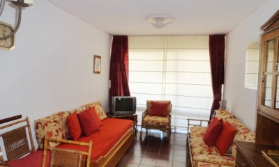 VENDO APARTAMENTO, 2 DORMITORIOS, 2 BAÑOS, AIDY GRILL, PUNTA DEL ESTE, MALDONADO.
