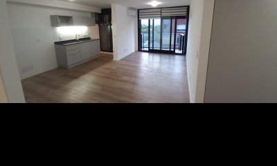 VENDO APARTAMENTO, 2 DORMITORIOS, BALCON, LAVADERO, CENTRO, MONTEVIDEO