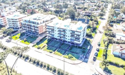 Vendo Apartamento en primera linea playa mansa Punta del este Maldonado