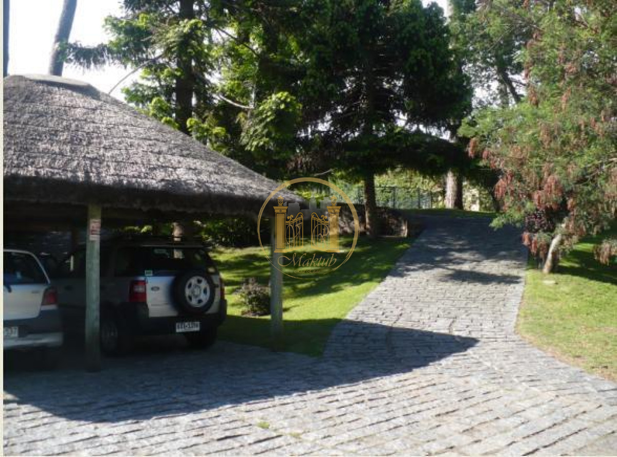 Casa ID.619 - Casa en Punta del Este, Cantegril
