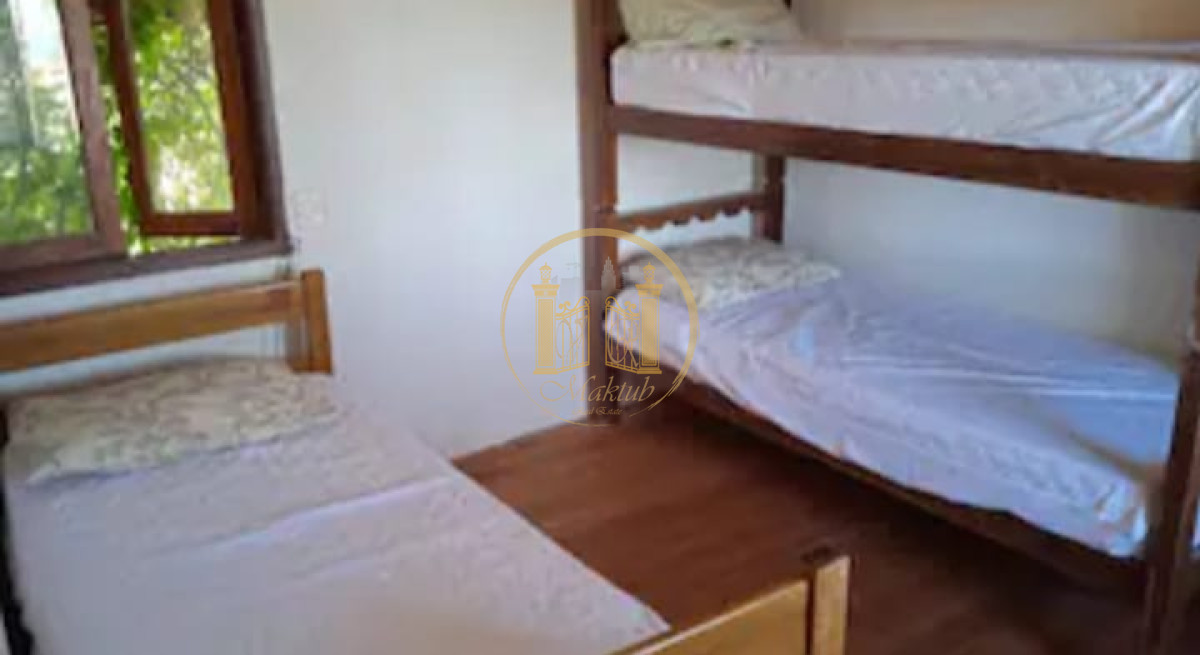Casa ID.66 - Alquiler casa anual, 4 dormitorios 2 baños, Piscina, Punta del este, Maldonado. 