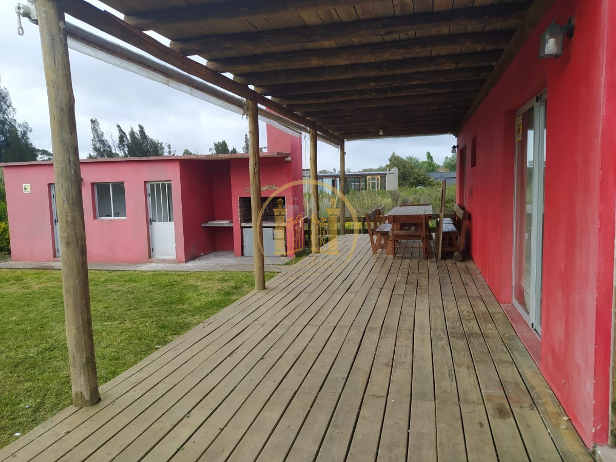 Casa ID.94 - Vendo casa, 2 dormitorios, La Barra, Maldonado.