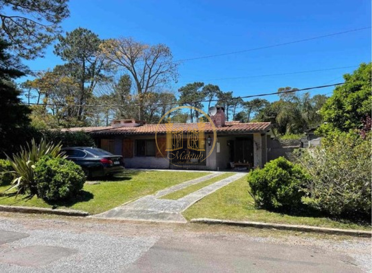 Casa ID.29 - Alquiler casa, 3 dormitorios, 2 baños, San Rafael, Punta del este.