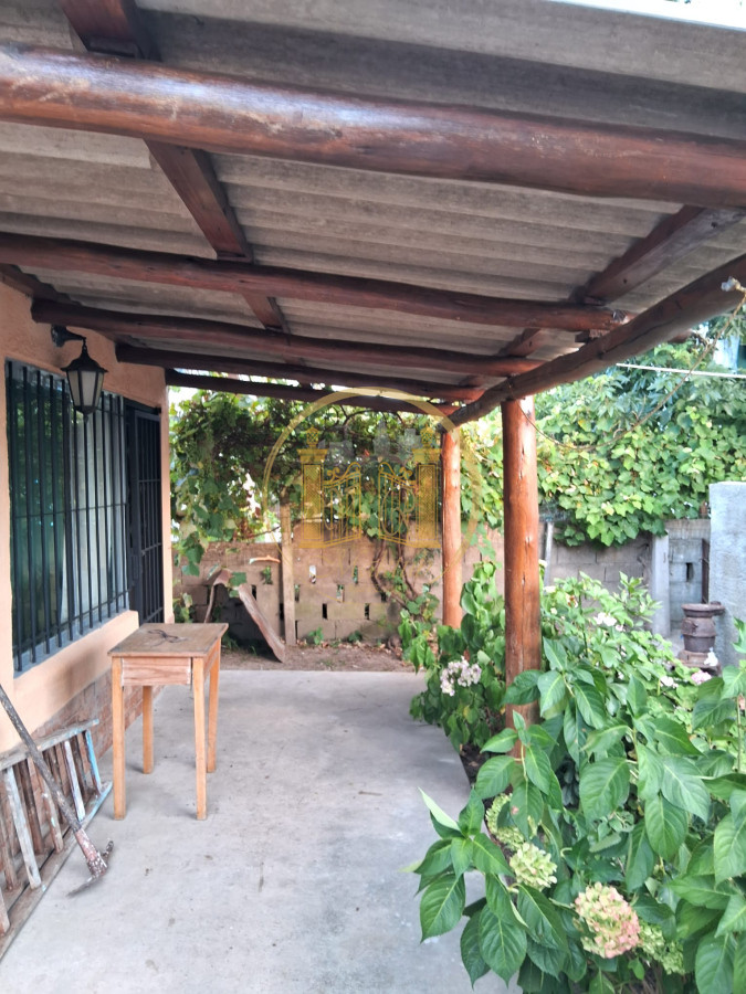 Casa ID.847 - VENDO CASA, 2 DORMITORIOS, PATIO, MALDONADO, MALDONADO 