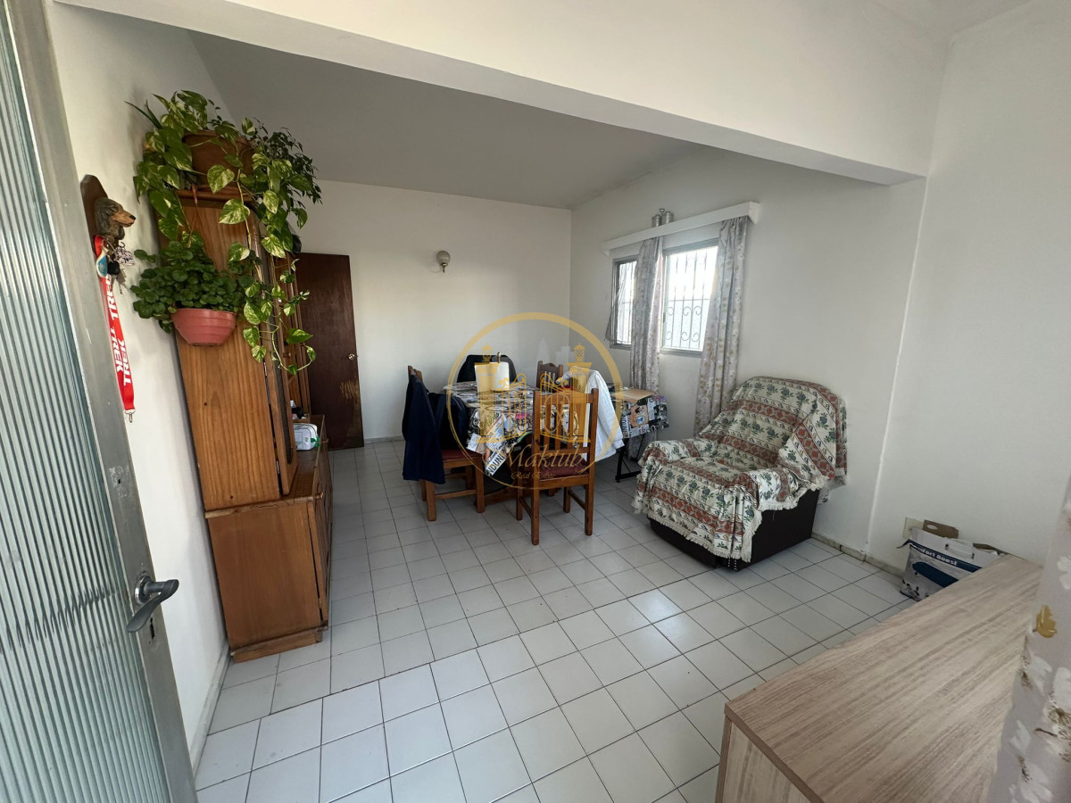 Casa ID.754 - Vendo Casa, 3 Dormitorios, Centro.(Garaje)