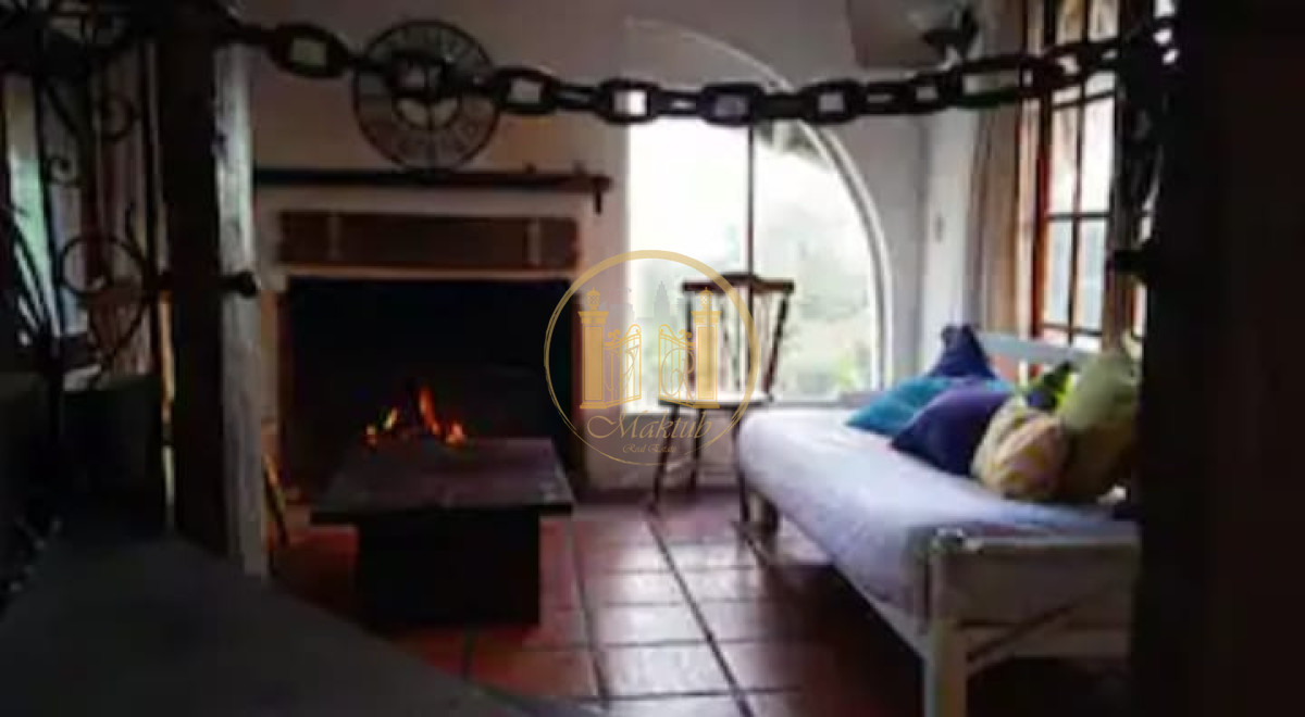 Casa ID.66 - Alquiler casa anual, 4 dormitorios 2 baños, Piscina, Punta del este, Maldonado. 