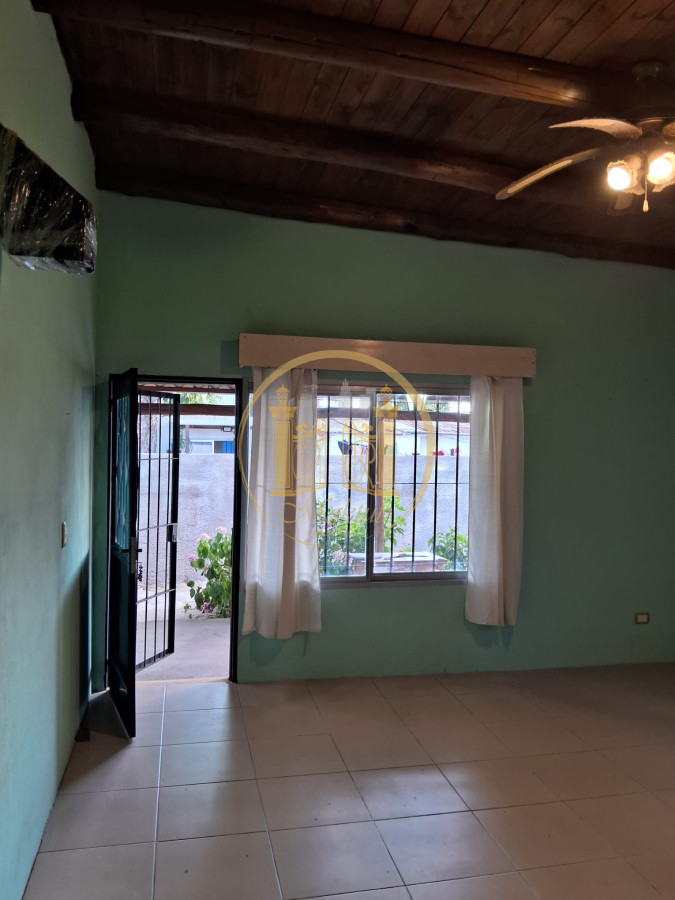 Casa ID.847 - VENDO CASA, 2 DORMITORIOS, PATIO, MALDONADO, MALDONADO 