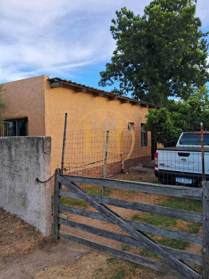 Casa ID.847 - VENDO CASA, 2 DORMITORIOS, PATIO, MALDONADO, MALDONADO 