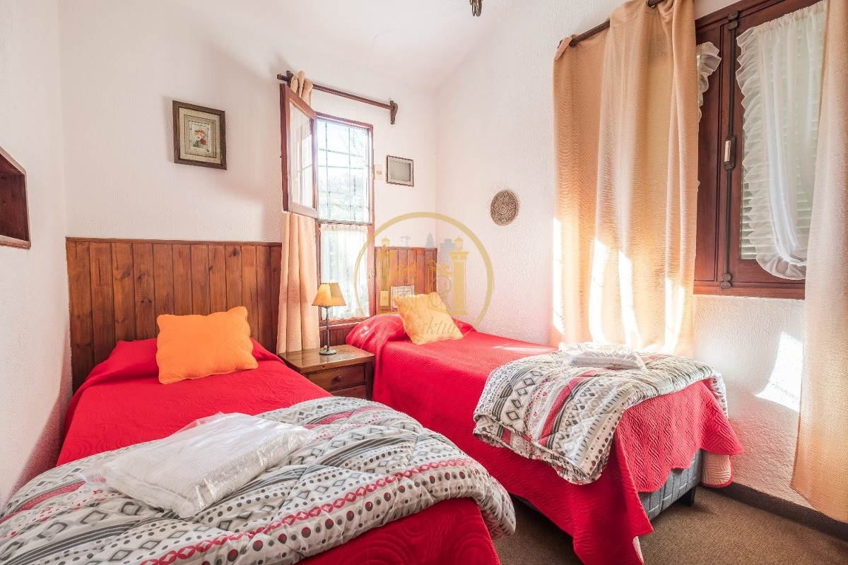 Casa ID.694 - Casa en Punta del Este, Cantegril