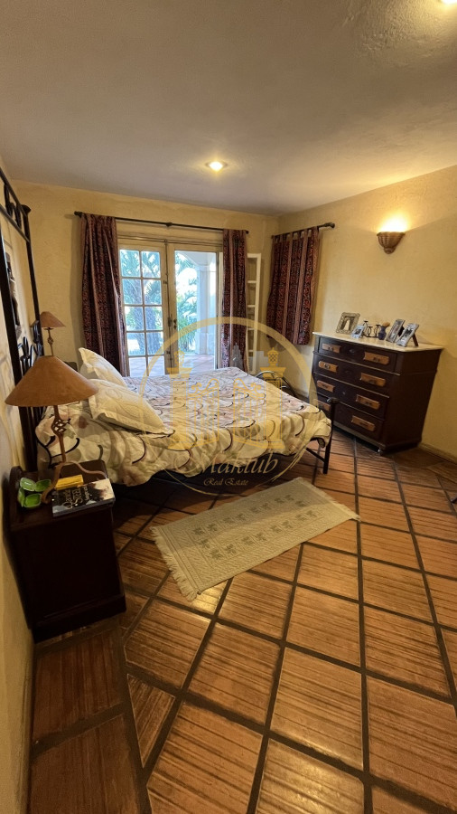 Casa ID.329 - Vendo Casa, 4 dormitorios, 4 baños, Terraza, Patio y Garaje, Pinares, Punta del este, Maldonado