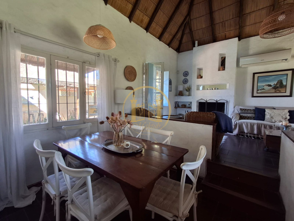 Casa ID.248 - Alquilo Casa, 4 dormitorio, 2 baños, Rincón del Indio, Punta del este, Maldonado