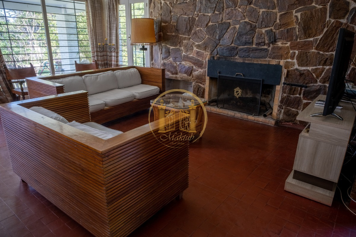 Casa ID.700 - Casa en Punta del Este, Cantegril
