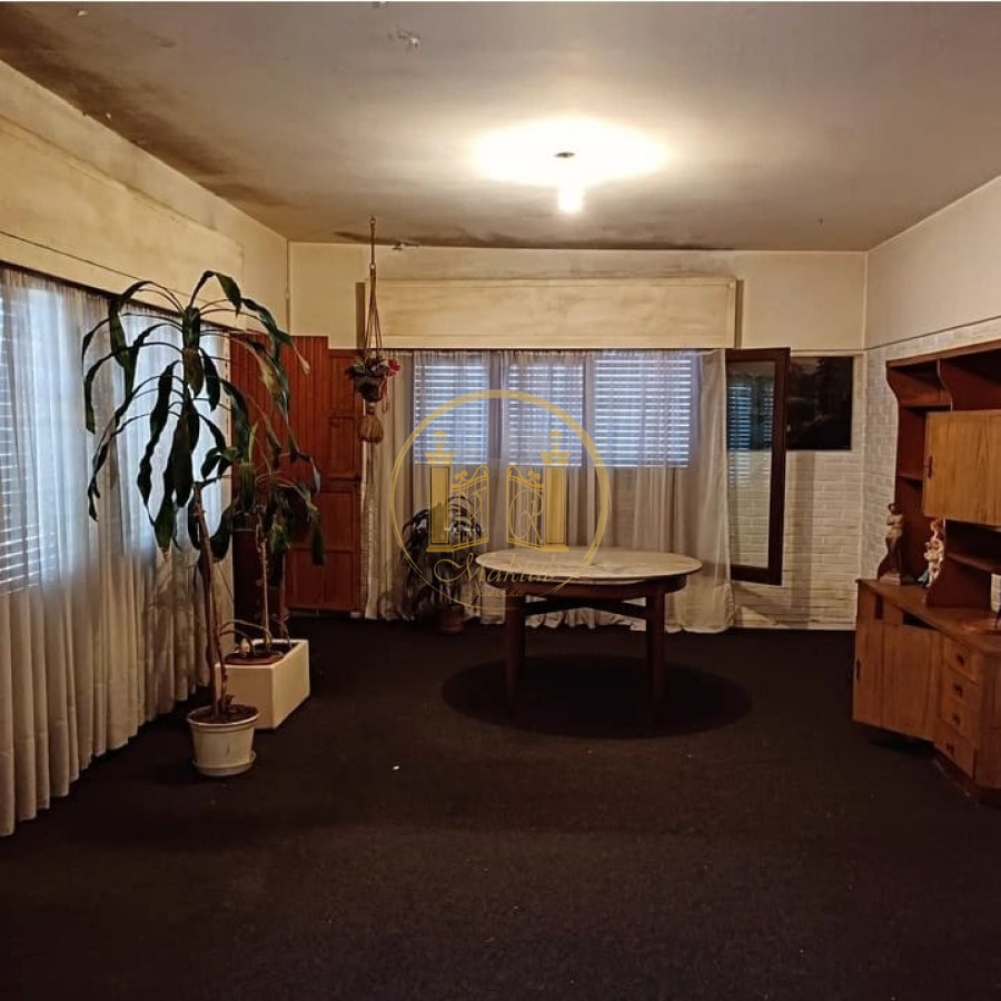 Casa ID.775 - Venta Casa, 1 Dormitorio, Centro.