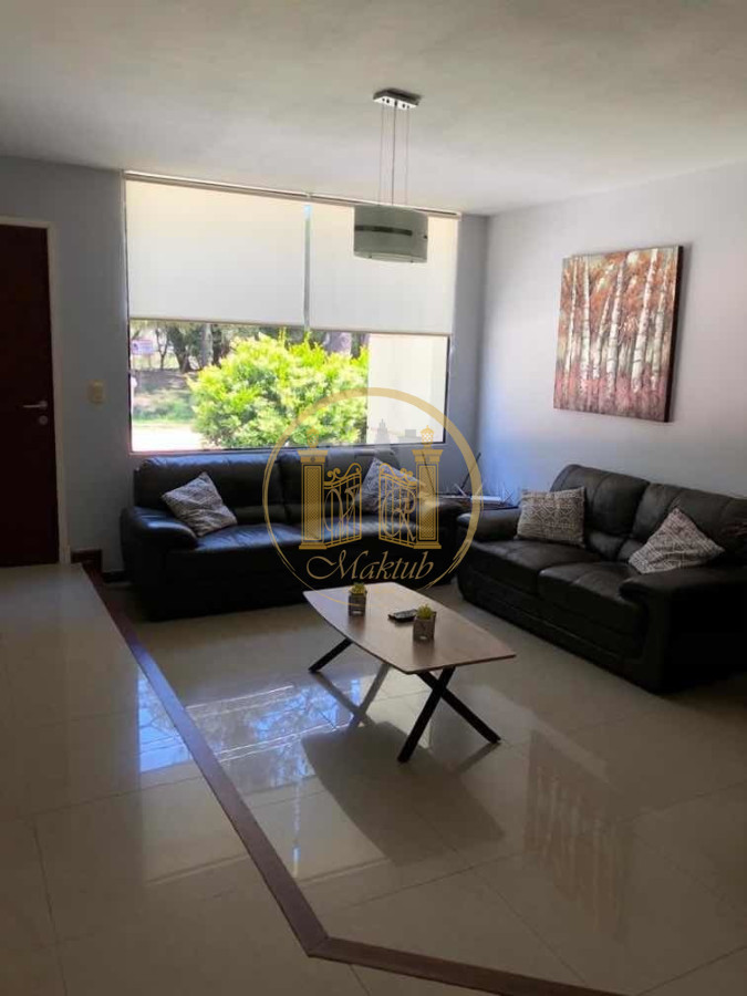 Casa ID.666 - Casa en Punta Ballena, Complejo Solanas
