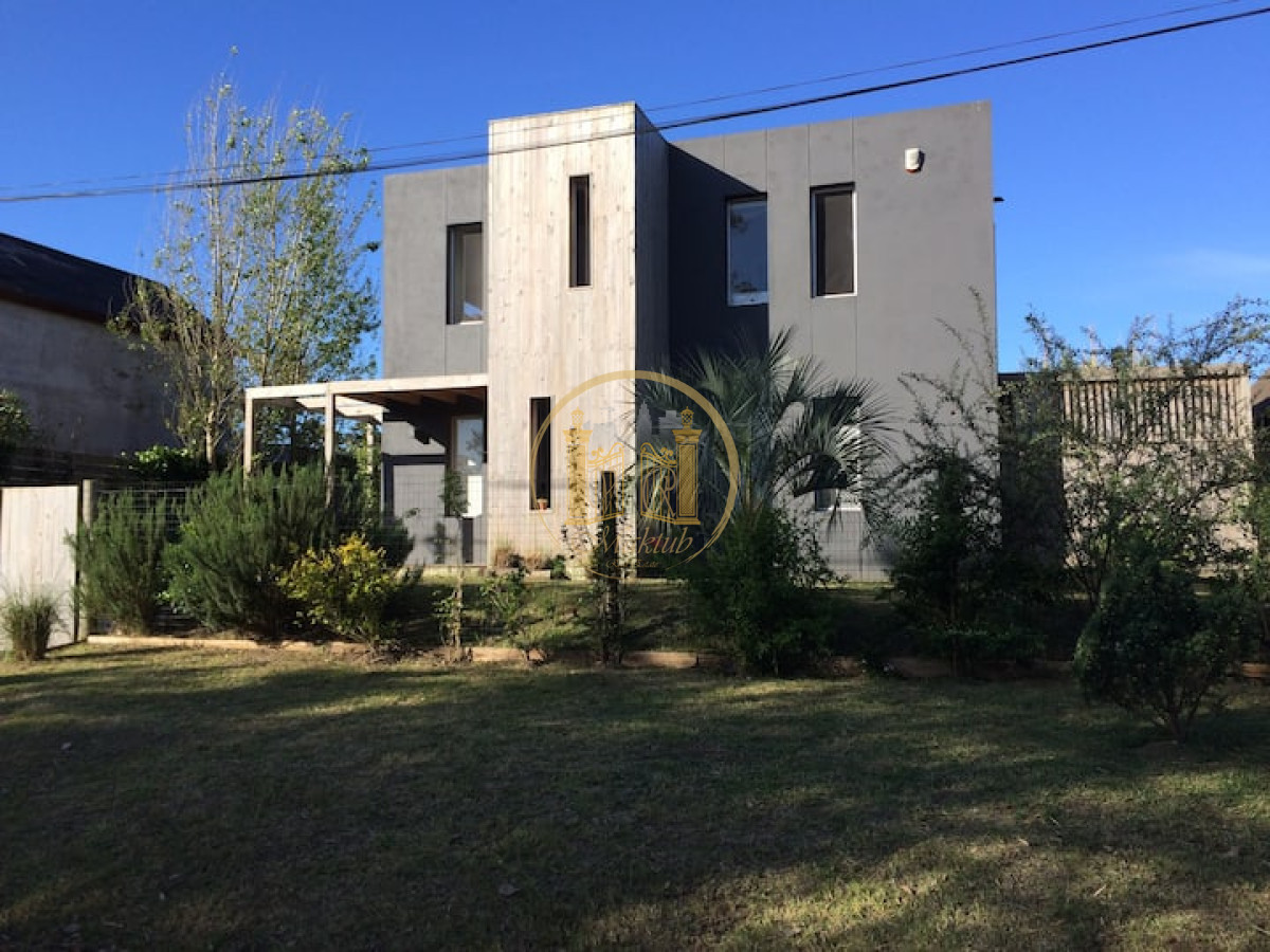 Casa ID.735 - Casa en La Barra, El Tesoro