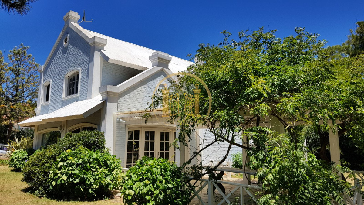 Casa ID.678 - Casa en La Barra, La Barra