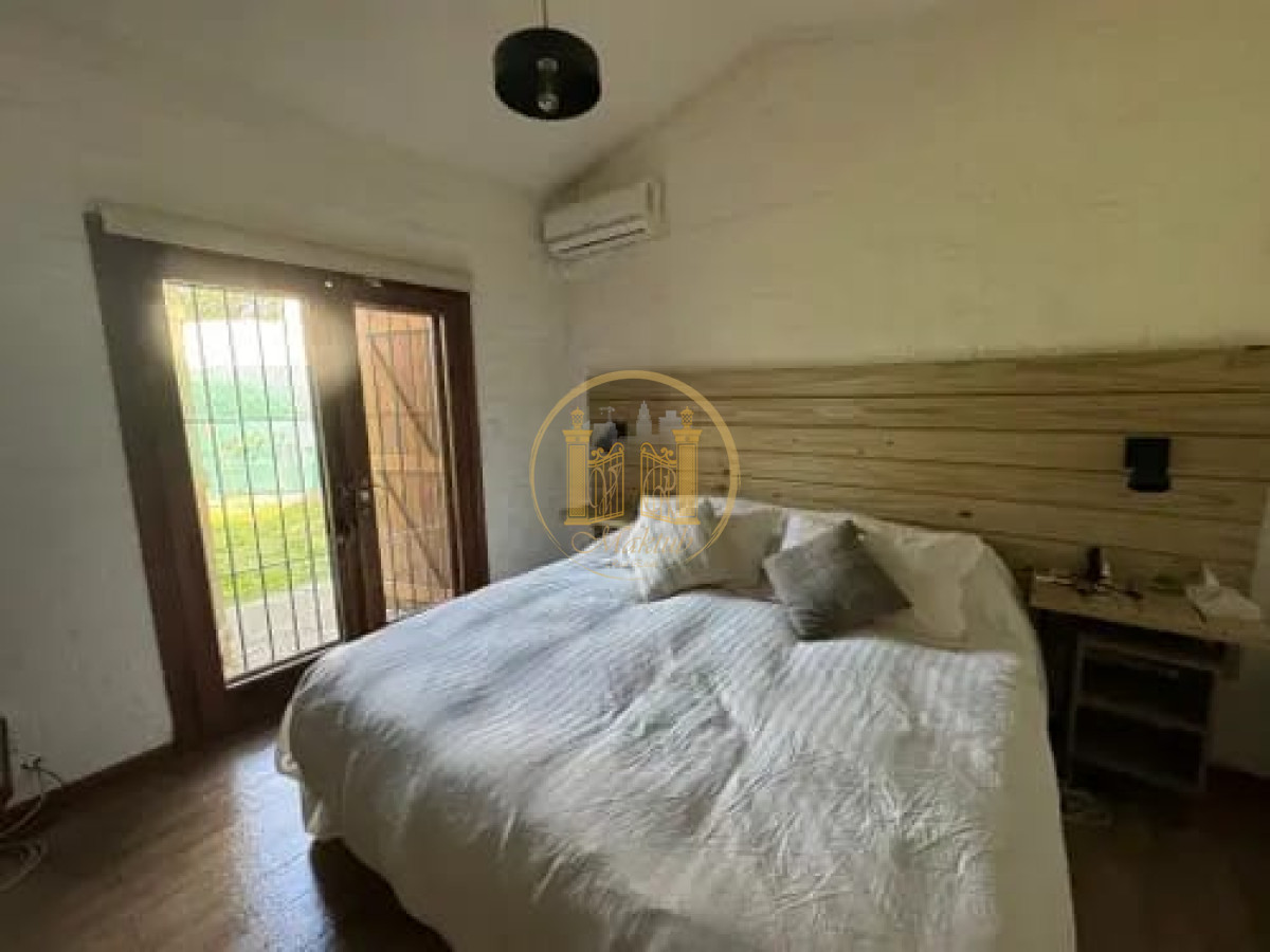 Casa ID.723 - Casa en Punta del Este, Cantegril