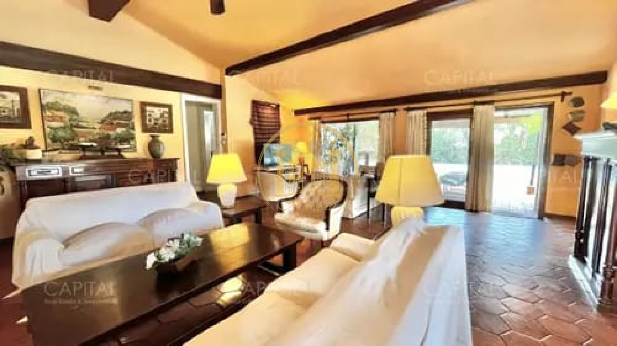 Casa ID.756 - Casa en Punta del Este, Cantegril