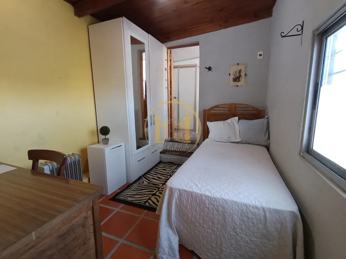 Casa ID.985 - VENDO CASA, 3 DORMITORIOS, 2 BAÑOS, LAVADERO, AZOTEA CON PARRILLERO, POCITOS, MONTEVIDEO