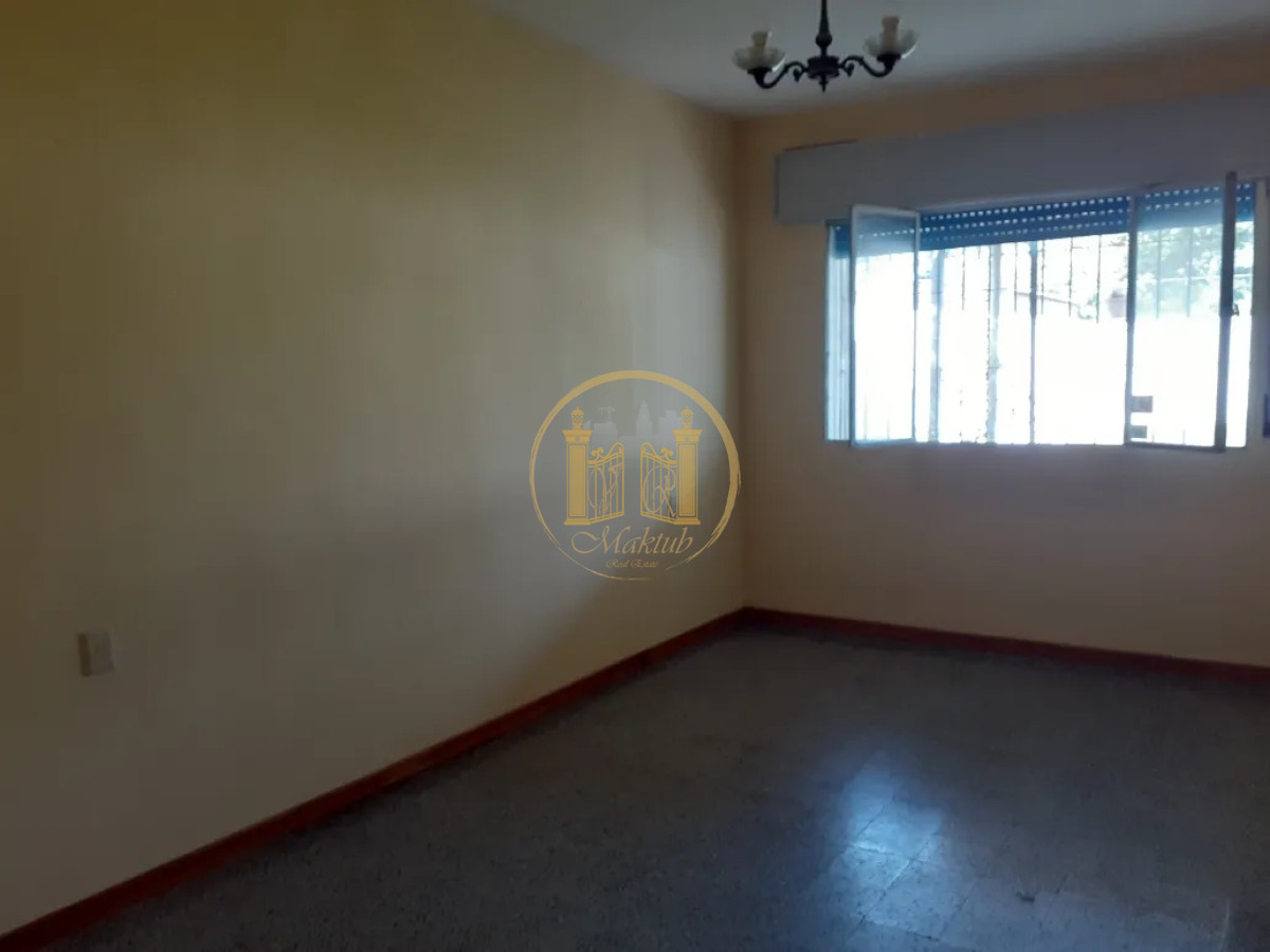 Casa ID.1130 - VENDO CASA, 3 DORMITORIOS, GARAGE, PATIO, PASO DE LOS TOROS, TACUAREMBO