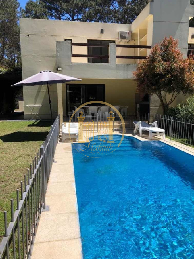 Casa ID.666 - Casa en Punta Ballena, Complejo Solanas