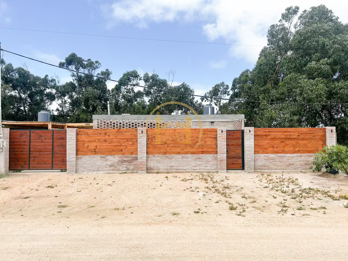 Casa ID.906 - Casa en Punta Ballena, Sauce de Portezuelo
