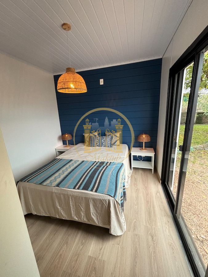 Casa ID.1112 - VENDO CASA CONTAINER, 1 DORMITORIO.