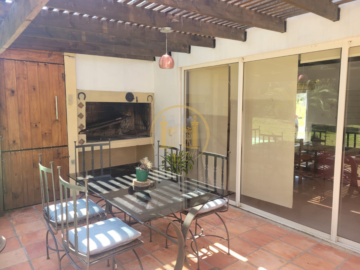 Casa ID.1149 - Casa en Punta Ballena, Verde Mora