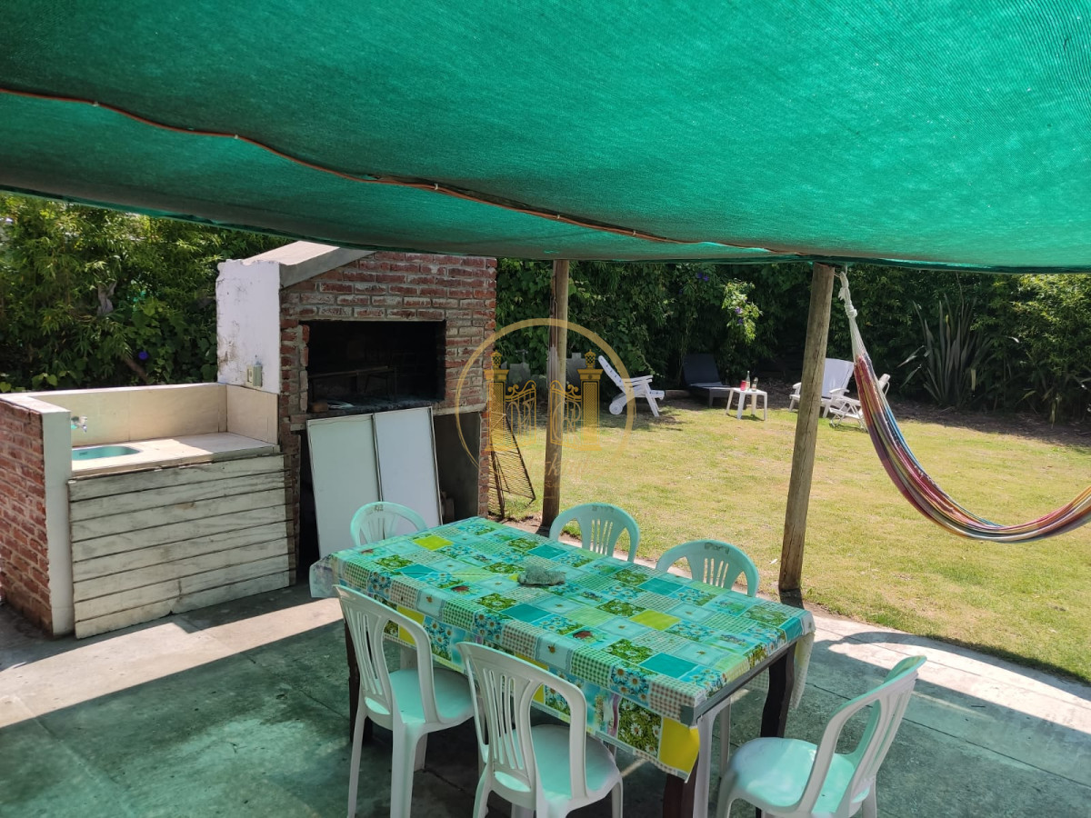 Casa ID.506 - Venta Casa, 3 dormitorios, 2 baños, patio, cochera para 2 autos, Barra, Maldonado