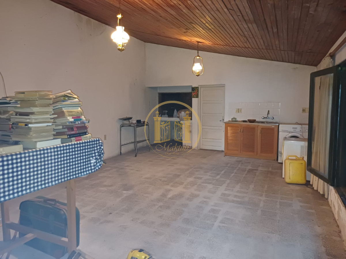 Casa ID.797 - Venta Casa, 3 Dormitorios, 2 baños, Barbacoa, Garage, Centro Maldonado
