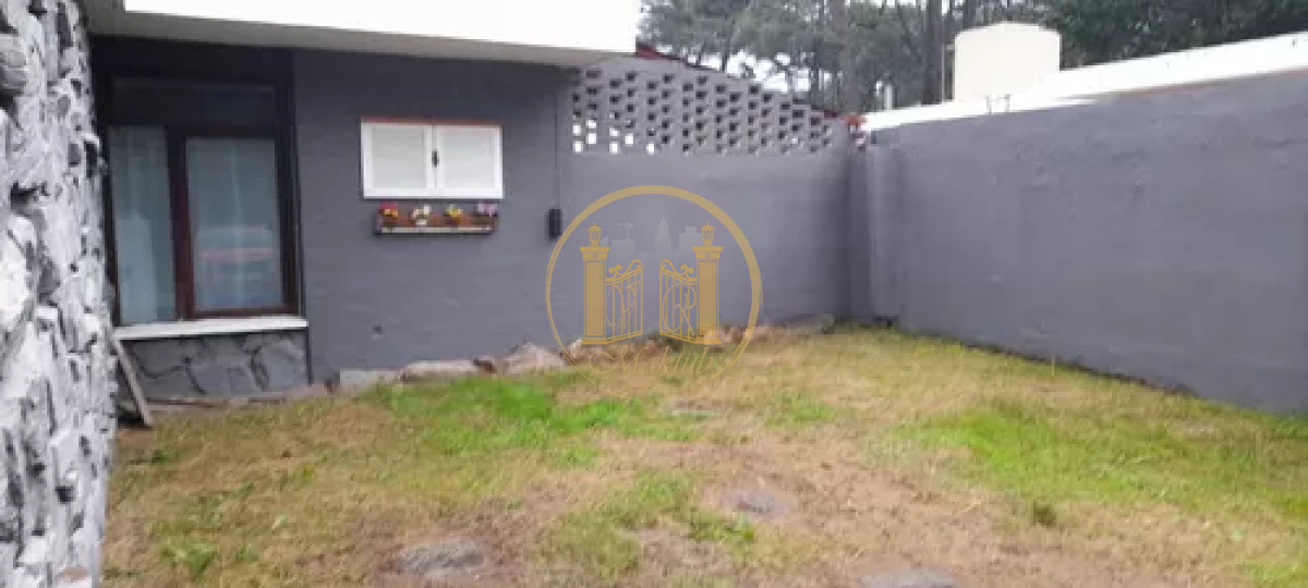 Casa ID.919 - VENDO CASA, 3 DORMITORIOS, 2 BAÑOS, GARAGE, PARRILLERO, PUNTA DEL ESTE, MALDONADO 