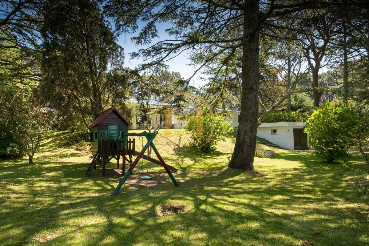 Casa ID.700 - Casa en Punta del Este, Cantegril