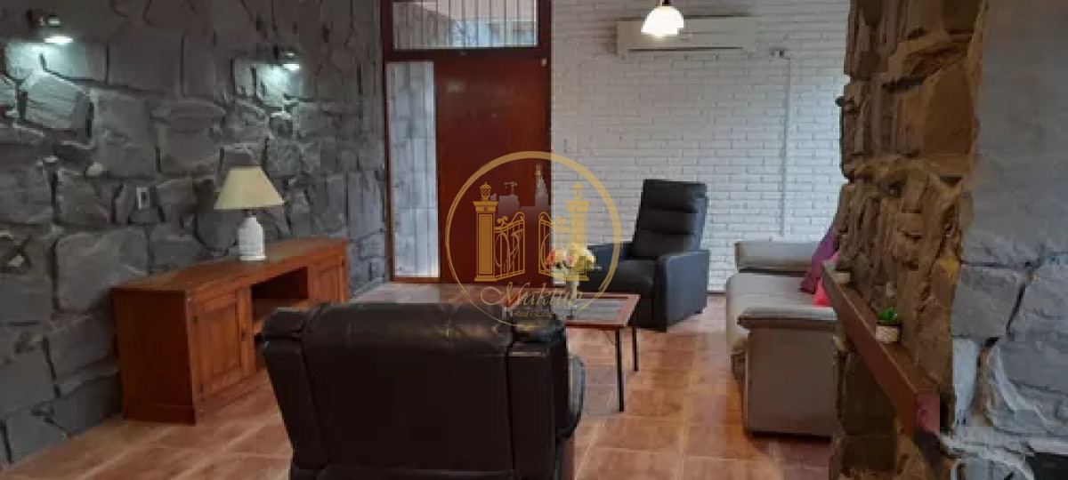 Casa ID.919 - VENDO CASA, 3 DORMITORIOS, 2 BAÑOS, GARAGE, PARRILLERO, PUNTA DEL ESTE, MALDONADO 