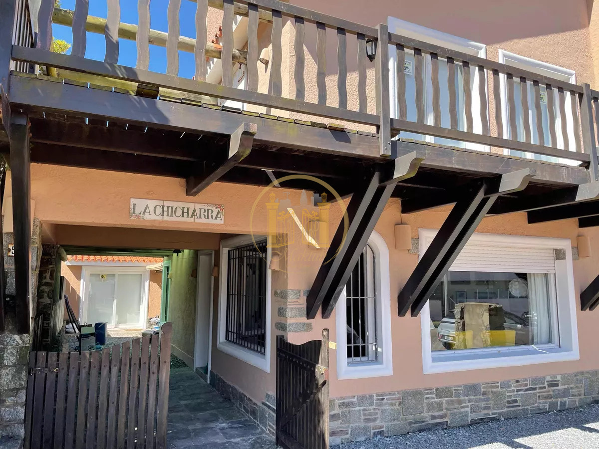 Casa ID.911 - VENDO CASA, 4 DORMITORIOS, 4 BANOS, PISCINA, BALCON, PARRILLERO, PENINSULA, MALDONADO 