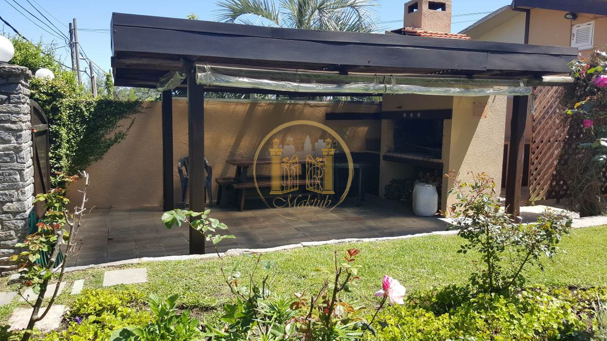 Casa ID.694 - Casa en Punta del Este, Cantegril