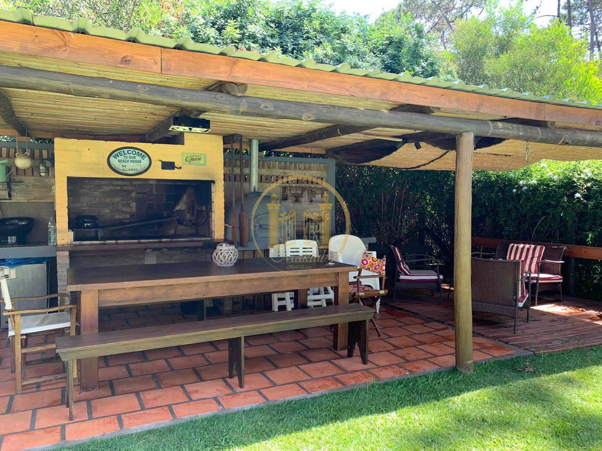 Casa ID.151 - Alquilo casa, 3 dormitorio, 2 baños, Pinares, Maldonado